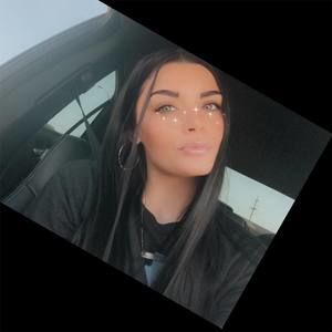 Meet your Posher, Cierra